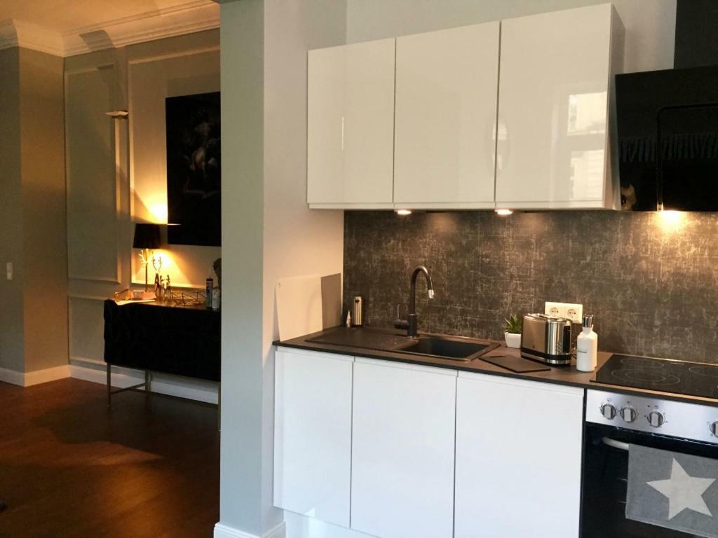 Altbauwohnung Im Herzen Von Καρλσρούη Εξωτερικό φωτογραφία