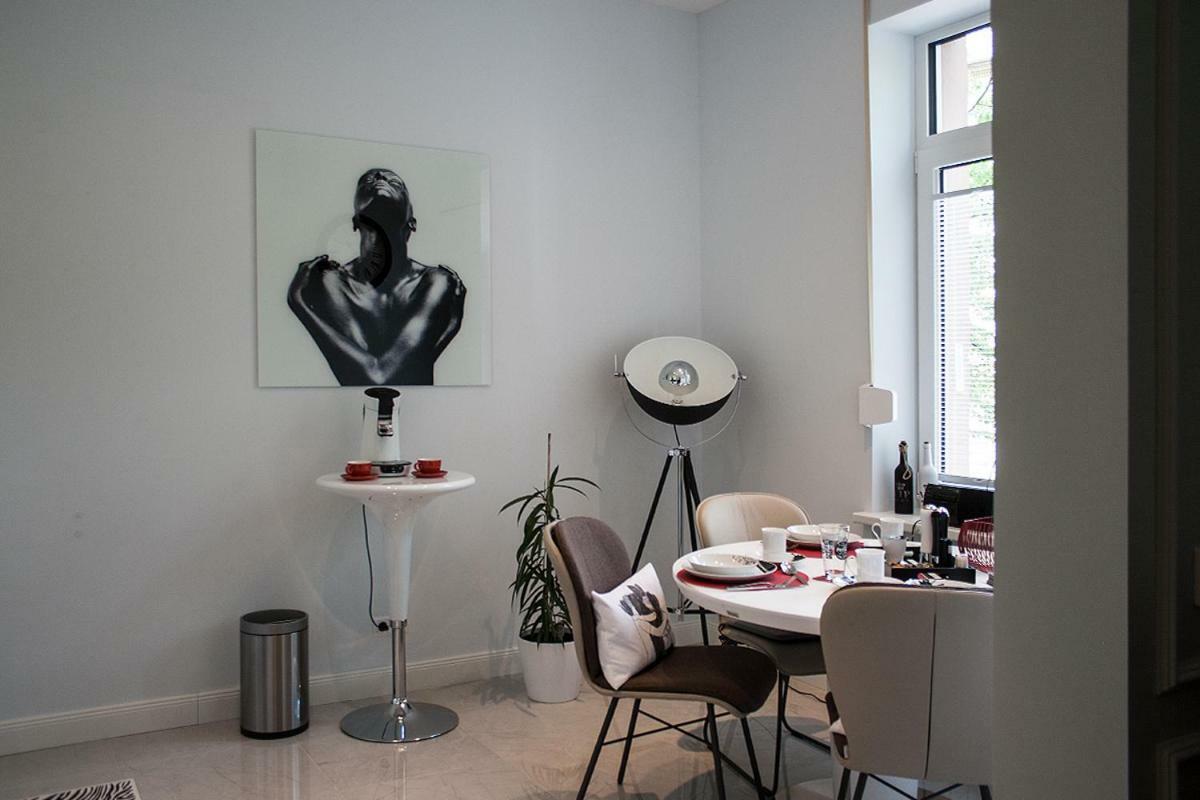 Altbauwohnung Im Herzen Von Καρλσρούη Εξωτερικό φωτογραφία